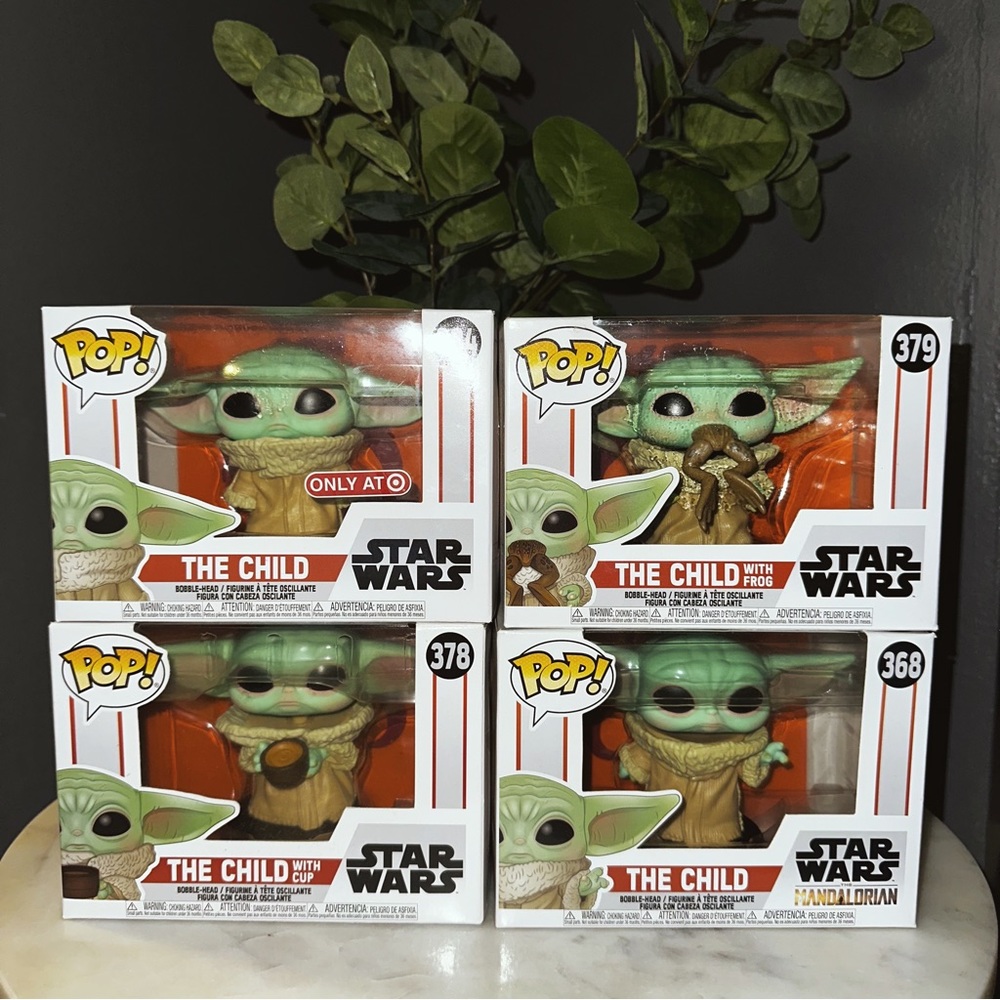 Funko POP! The Child bundle.